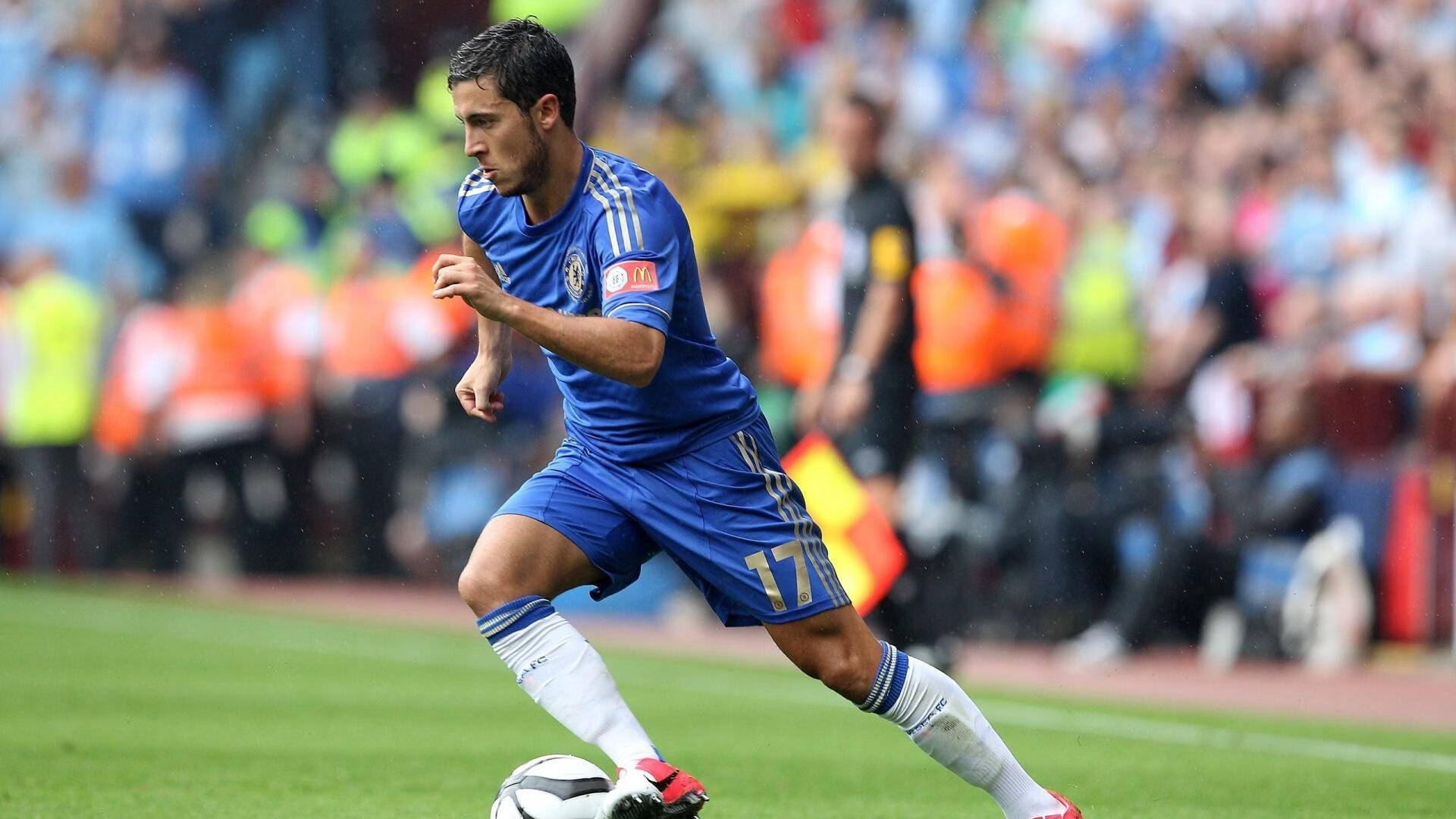 开云体育官网-凯尔特人塔图姆连续三场高效表现，塔图姆22+8迎里程碑 凯尔特人6人得分